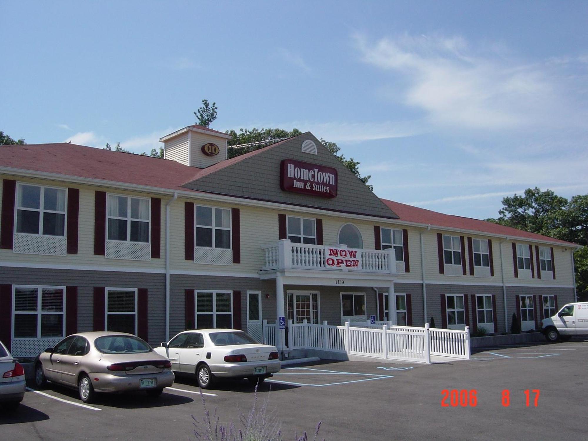 Hometown Inn & Suites Schererville Esterno foto