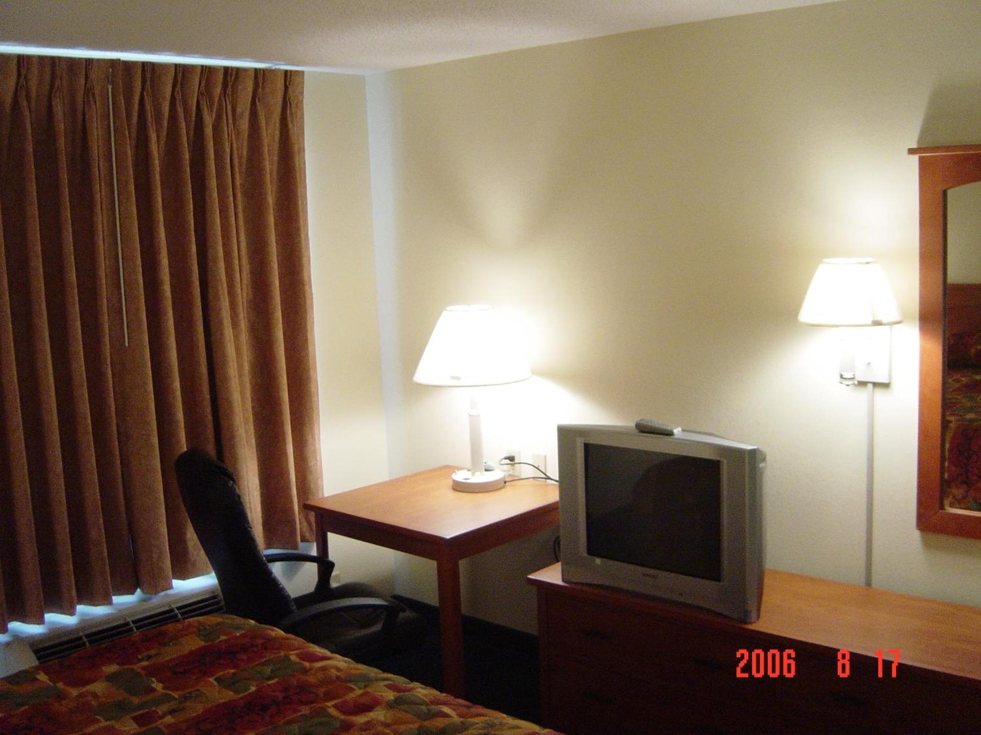Hometown Inn & Suites Schererville Esterno foto