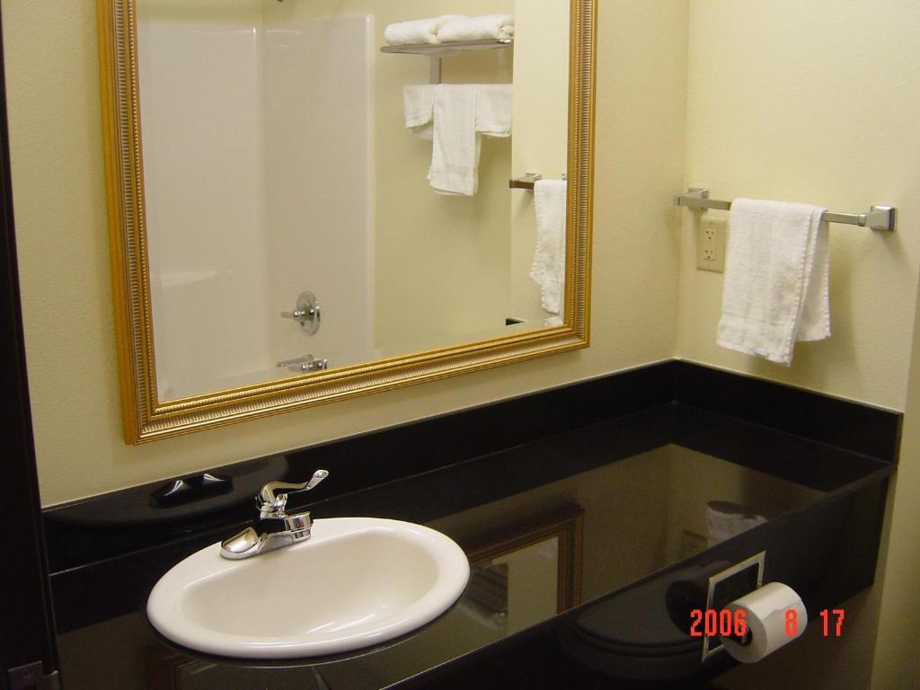 Hometown Inn & Suites Schererville Camera foto